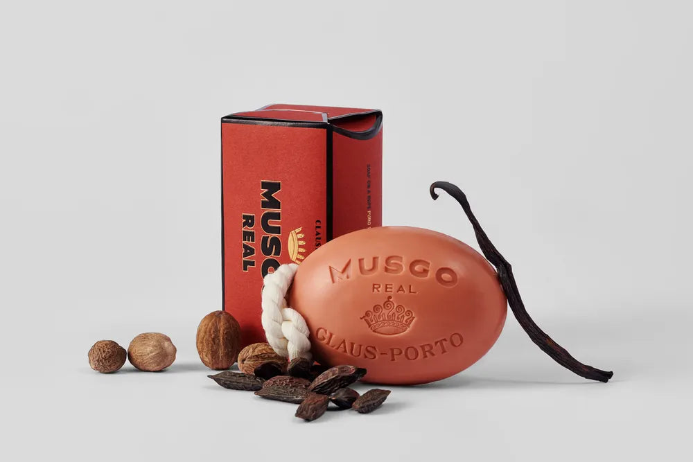 Claus Porto | Musgo Real - Soap on a Rope - Puro Sangue - 190g