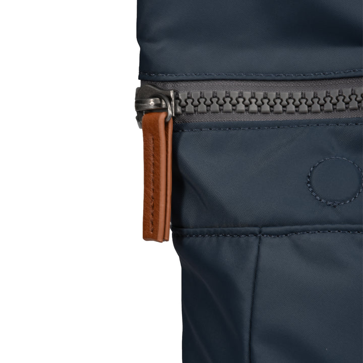 ROKA London | Canfield B - Large - Smoke